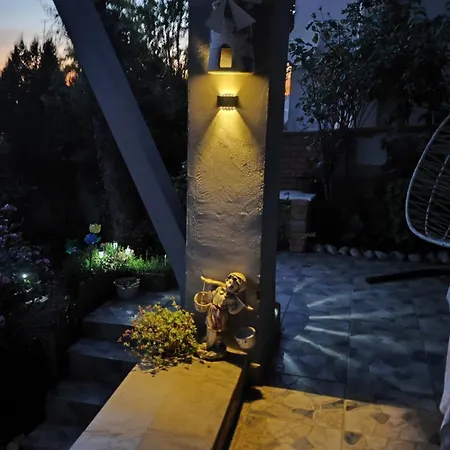 A Beautiful House On The Near The Bosphorus In Istanbul Wonderful Garden Ferienhaus *
