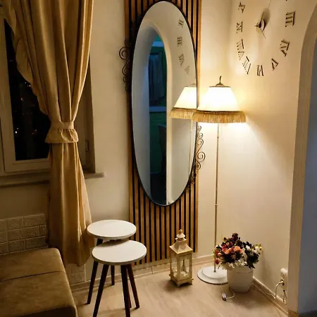 A Beautiful House On The Near The Bosphorus In Wonderful Garden